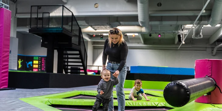 Vstup do trampolínového parku Toboga JUMP! na 60, 90 nebo 120 min.