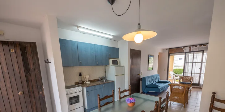 Apartmány na španělském pobřeží Costa Brava: s kuchyňkou, bazénem a 500 metrů od pláže