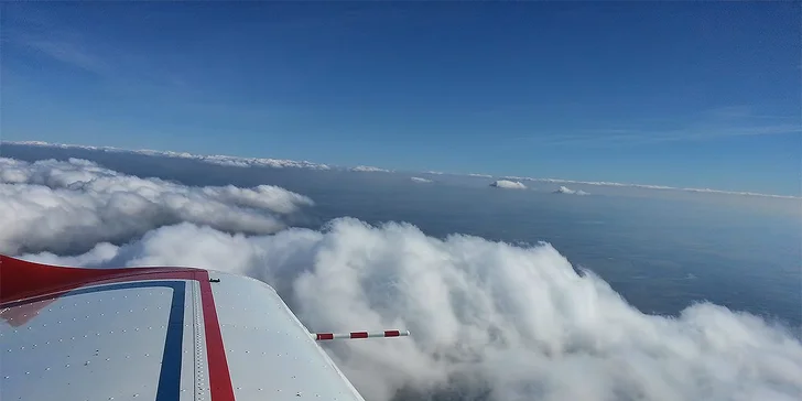 Staňte se na chvíli pilotem: až 40 min. řízení sportovního letounu