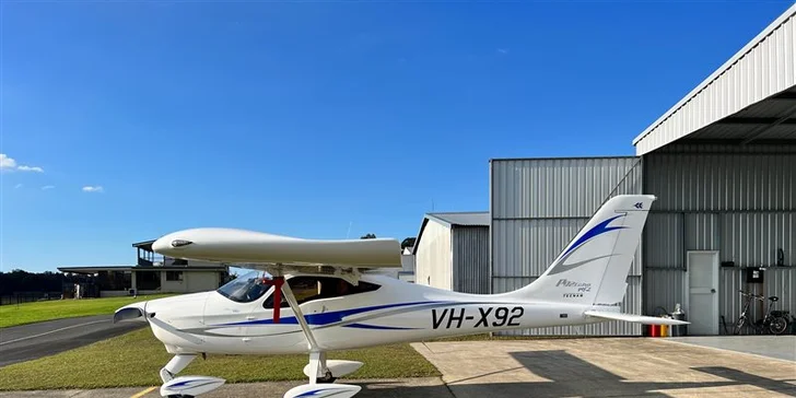 Staňte se na chvíli pilotem: až 40 min. řízení sportovního letounu