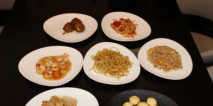 2hod. all you can eat výběrem z menu plné asijských specialit v centru Prahy