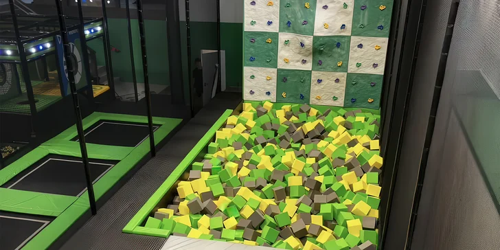 Hodinový vstup do BOB'S Jump Parku v Bohumíně