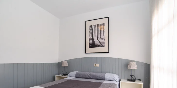 Apartmány na španělském pobřeží Costa Brava: s kuchyňkou, bazénem a 500 metrů od pláže