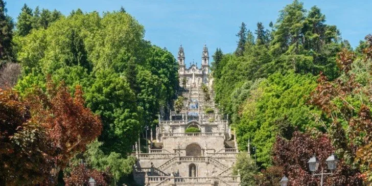 Velký okruh Portugalskem: letecky na 7 nocí, hotely se snídaněmi i večeřemi