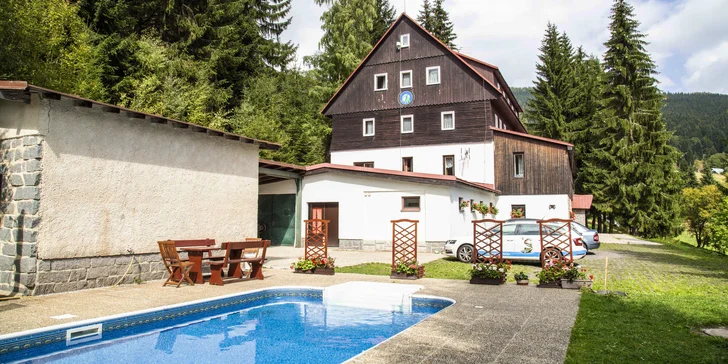 Aktivní dovolená s polopenzí v Krkonoších: 2 až 14 nocí v Dolních Mísečkách