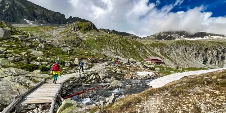 Dovolená v rakouských Alpách: all inclusive či polopenze i vstup do wellness