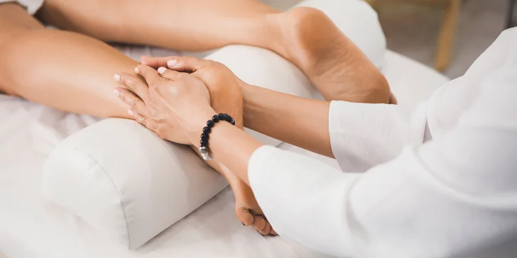 Dopřejte si relax: masáž končetin, zad a šíje, celotělová i baňkování