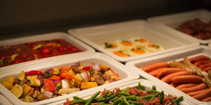 Luxusní pobyt v Hluboké nad Vltavou: 5* hotel u zámku s wellness a jídlem