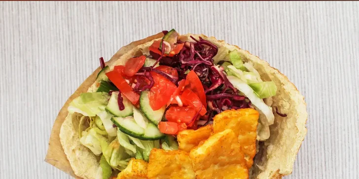 Dürüm, döner i falafel i talíř s hranolky: otevřené vouchery na 200 Kč