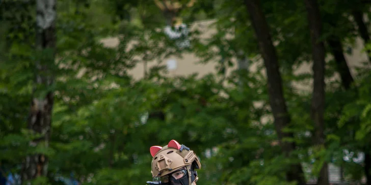 Veřejný airsoft: vstup na sdílenou hru pro 1–7 osob nebo soukromý pronájem