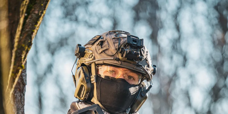Veřejný airsoft: vstup na sdílenou hru pro 1–7 osob nebo soukromý pronájem
