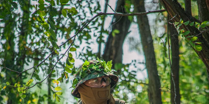 Veřejný airsoft: vstup na sdílenou hru pro 1–7 osob nebo soukromý pronájem