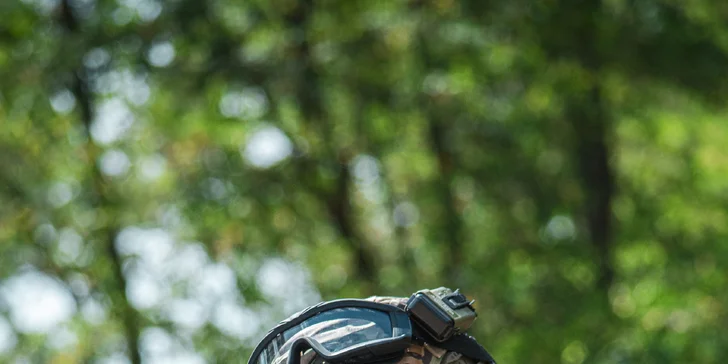 Veřejný airsoft: vstup na sdílenou hru pro 1–7 osob nebo soukromý pronájem
