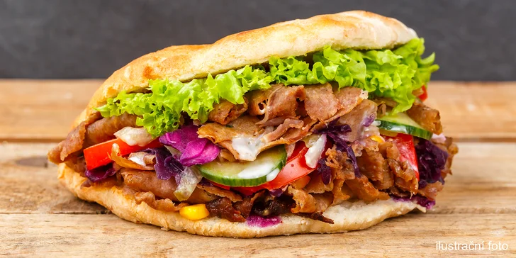 Dürüm, döner i falafel i talíř s hranolky: otevřené vouchery na 200 Kč