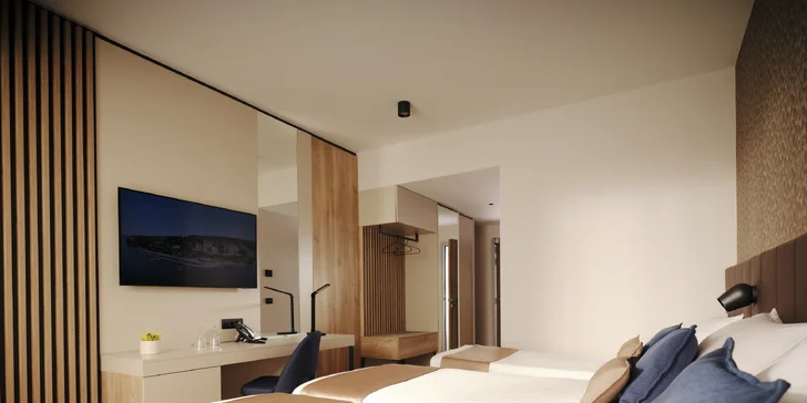 Dovolená u moře: 4* hotel v Portoroži s polopenzí, bazény, dítě do 12,9 let zdarma