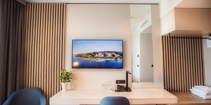Dovolená u moře: 4* hotel v Portoroži s polopenzí, bazény, dítě do 12,9 let zdarma