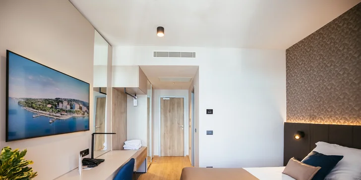 Dovolená u moře: 4* hotel v Portoroži s polopenzí, bazény, dítě do 12,9 let zdarma