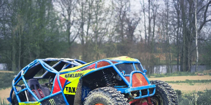 Zážitková spolujízda v offroad speciálu na terénní rallye trati v Přelouči