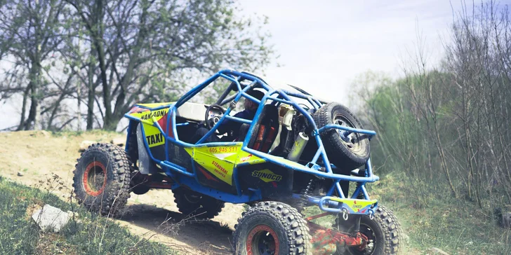 Zážitková spolujízda v offroad speciálu na terénní rallye trati v Přelouči