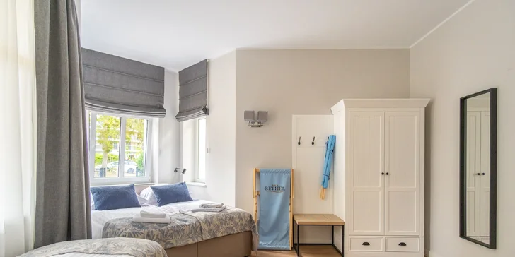Příjemný hotel přímo u Baltu: snídaně, sauna a denně hodina v aquaparku