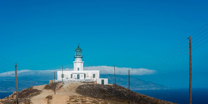 Zájezd na řecký ostrov Mykonos: letenky, ubytování i zapůjčení auta