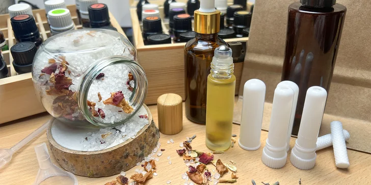 Čtyřhodinový workshop aromaterapie v praxi, vč. výroby vlastní aromaterapeutické soli, sprchového oleje i osobního parfému