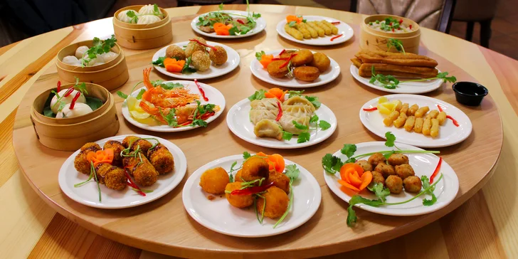 2hod. all you can eat výběrem z menu plné asijských specialit v centru Prahy