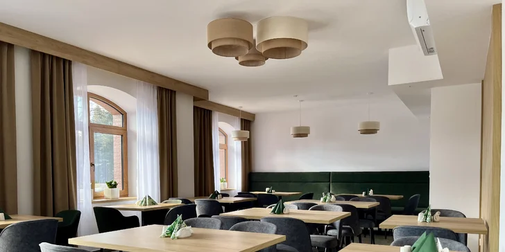 Pobyt ve Vysokých Tatrách: snídaně či polopenze, slevy do termálů a výhled na hory