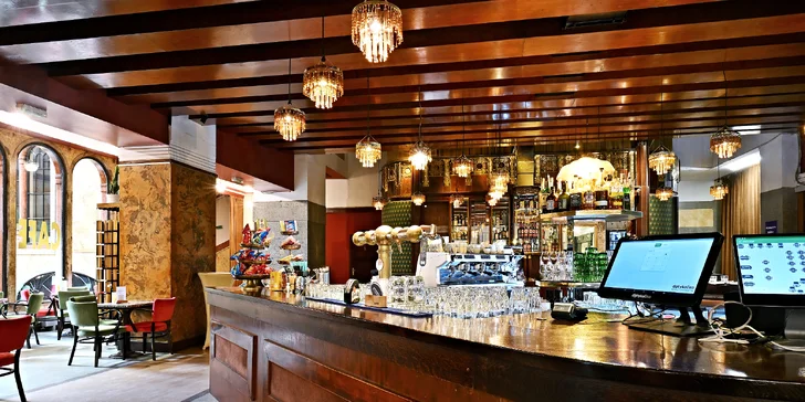 Voucher do kavárny Lucerna na cokoliv z menu: 300 Kč, 500 Kč i 1000 Kč