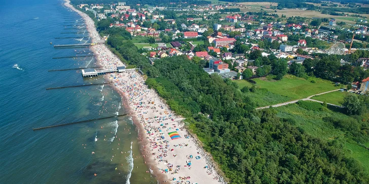 Příjemný hotel přímo u Baltu: snídaně, sauna a denně hodina v aquaparku