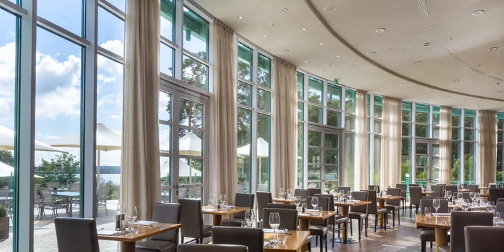 Lázně Bad Saarow nedaleko Berlína: jídlo, neomezený wellness, příroda i golf