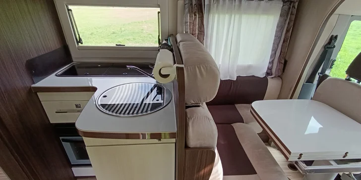 Zapůjčení karavanu až pro 6 osob: hlavní nebo vedlejší sezóna, na 4 dny nebo až týden