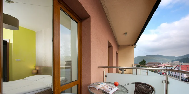 Romantický pobyt pod Vysokými Tatrami se snídaní, wellness a možností dvoudenních skipasů