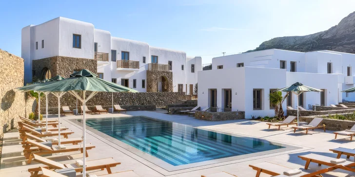 Zájezd na řecký ostrov Mykonos: letenky, ubytování i zapůjčení auta
