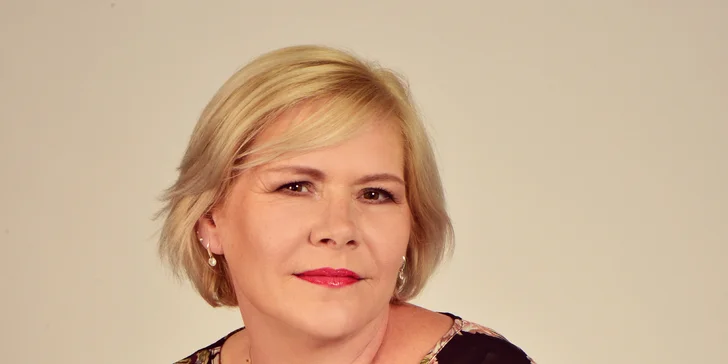 Focení s proměnou vizáže v exteriéru s fotografem hvězd: pro jednotlivce i rodinu