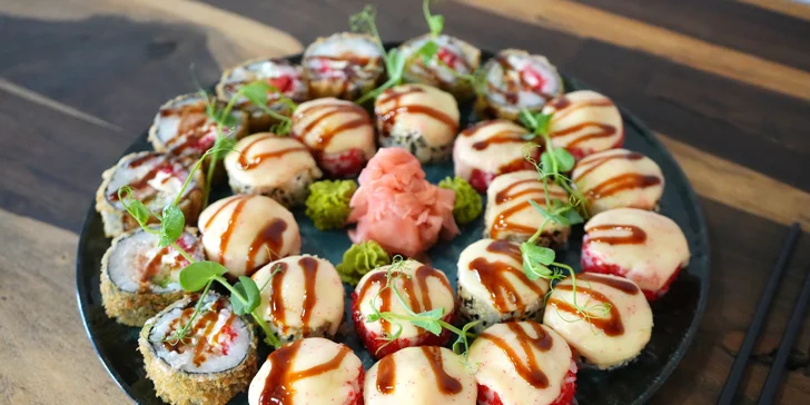 Sushi sety v restauraci Royal Sushi: losos, krevety, kaviár a další, 8–⁠⁠⁠⁠⁠⁠37 ks