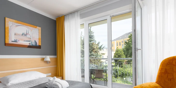 Relax se stravou ve Františkových Lázních: bazén, sauna i procedury