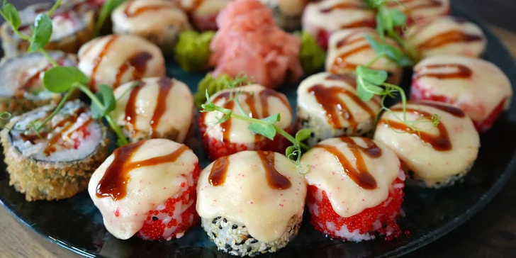 Sushi sety v restauraci Royal Sushi: losos, krevety, kaviár a další, 8–⁠⁠⁠⁠⁠⁠37 ks