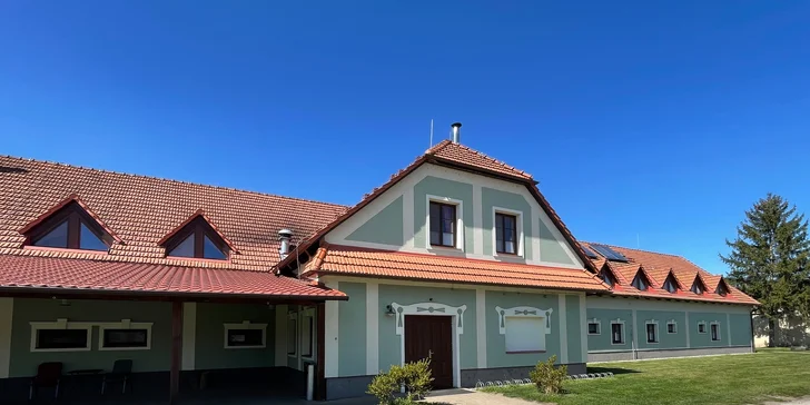 Dovolená na statku s koňmi u Kroměříže: snídaně či polopenze, možnost projížďky