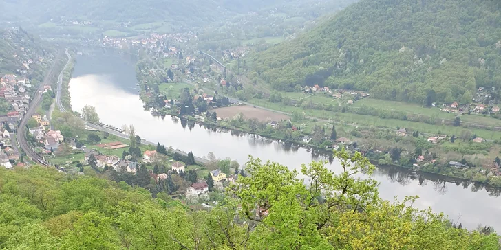 Via Ferrata: lezení po zajištěné cestě na Mlynářův kámen u Dubiček pro 1–3 osoby