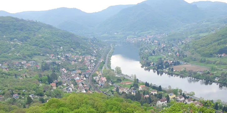 Via Ferrata: lezení po zajištěné cestě na Mlynářův kámen u Dubiček pro 1–3 osoby