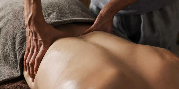 Masáž zad a šíje, sportovně-relaxační masáž celého těla i lymfatická masáž k omlazení pleti