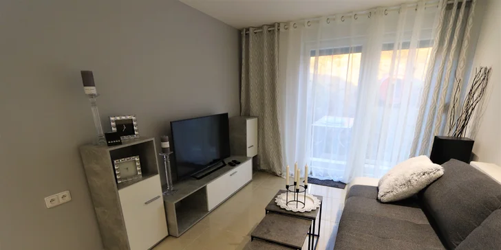 Pobyt v jihomoravském sklípku: mezonetový apartmán až pro 6 osob s venkovní vířivkou a grilem