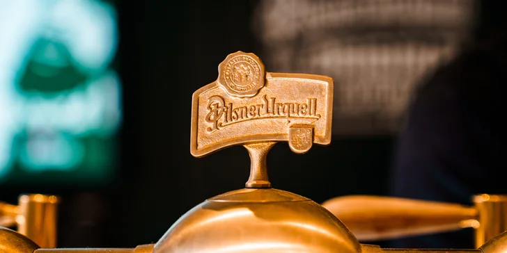 Staňte se mistrem výčepu: škola čepování v Pilsner Urquell Experience v Praze