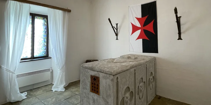 Najděte nejmocnější relikvii: úniková hra Honba za svatým grálem