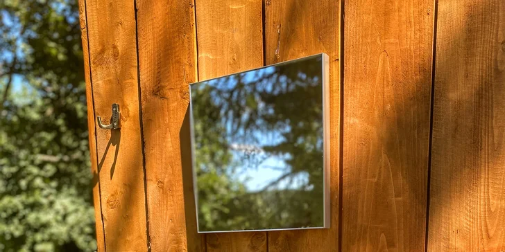 Glamping na pomezí Orlických hor a Králického Sněžníku: moderní stan s terasou, grilem i snídaní