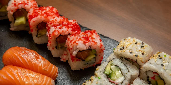 Pestré sety 28–72 ks sushi ve Frýdku-Místku: s okurkou, avokádem i tuňákem či krabem