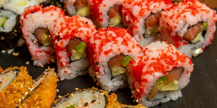 Pestré sety 28–72 ks sushi ve Frýdku-Místku: s okurkou, avokádem i tuňákem či krabem