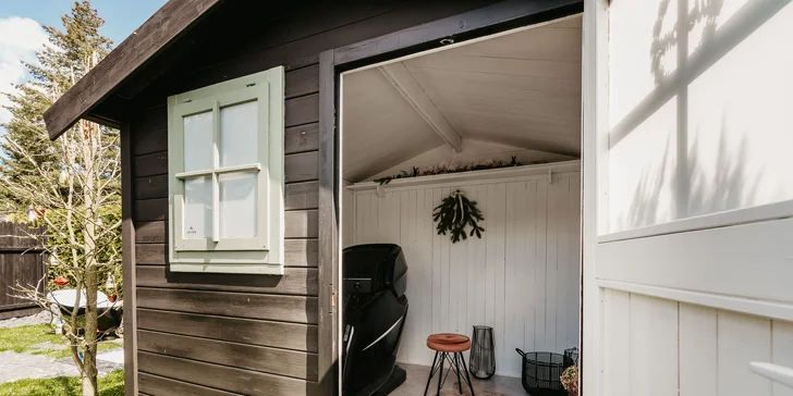 Designové iglú u Plumlovské přehrady: privátní vířivka, sauna a masážní křeslo