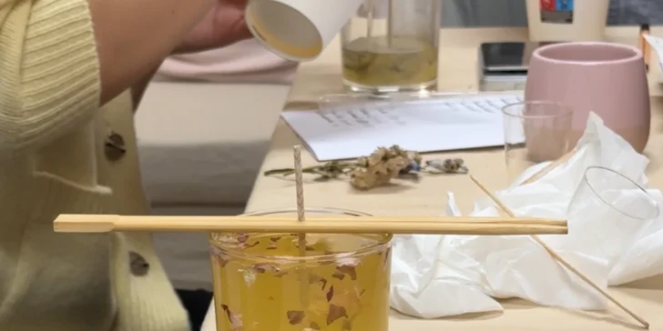 Vyrobte si vlastní vonnou svíčku: kreativní workshop pro 1 i 2 osoby